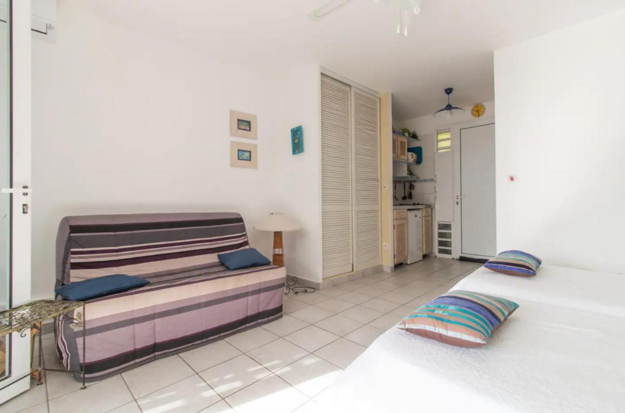 Апартаменти Un Pied-A-Terre Face A La Marina Le Marin Екстер'єр фото